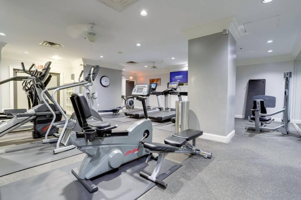 Fantastic 1 Bedroom Condo At Ballston With Gym Arlington Zewnętrze zdjęcie