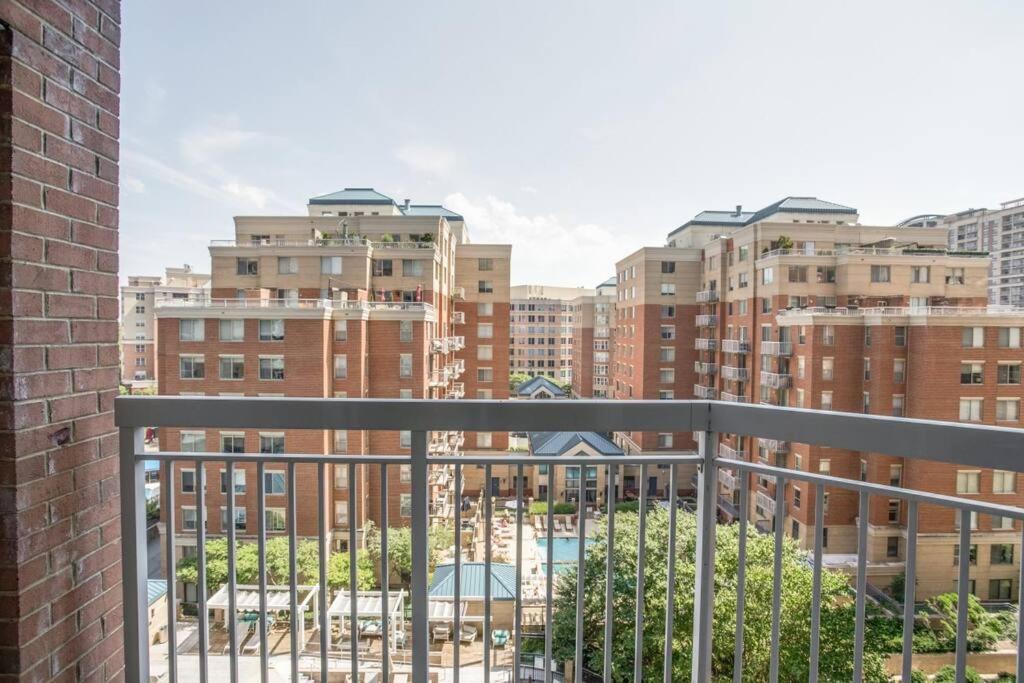 Fantastic 1 Bedroom Condo At Ballston With Gym Arlington Zewnętrze zdjęcie