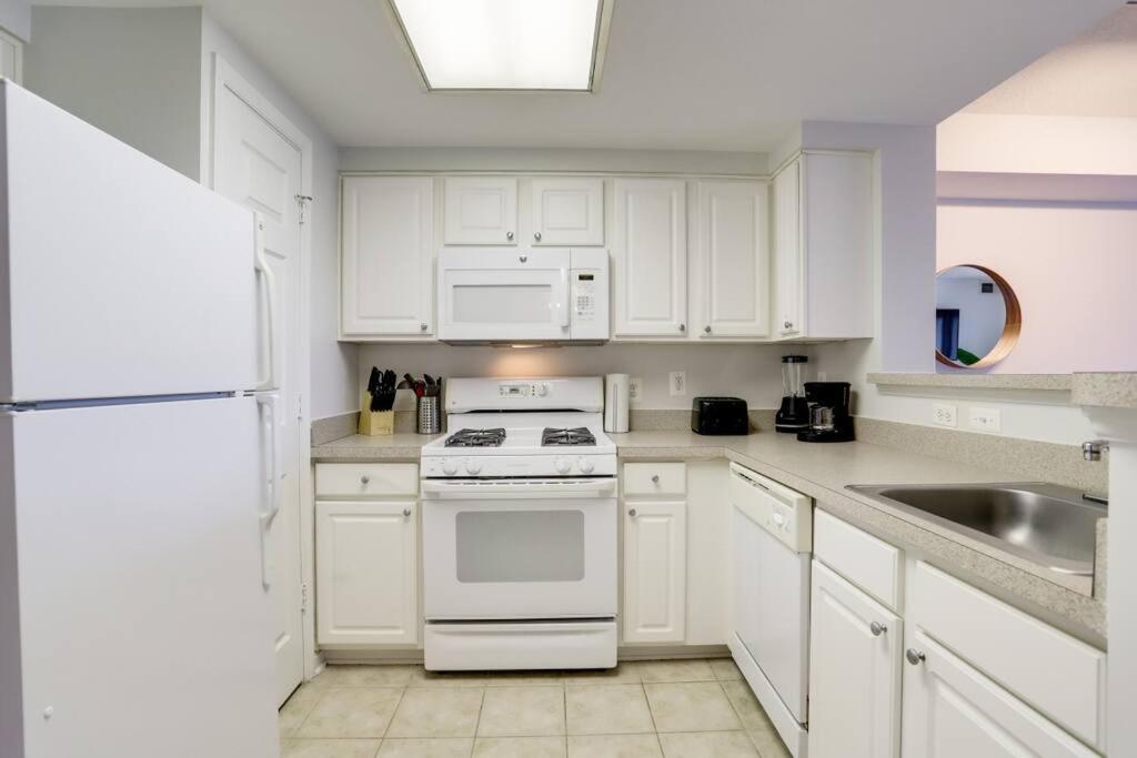 Fantastic 1 Bedroom Condo At Ballston With Gym Arlington Zewnętrze zdjęcie